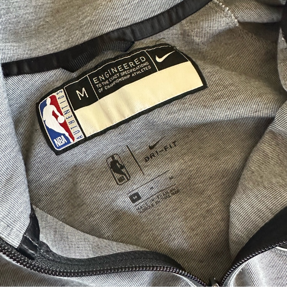 Nike | Phoenix Suns NBA Showtime Therma Flex Hoodie - Picture 3 of 8